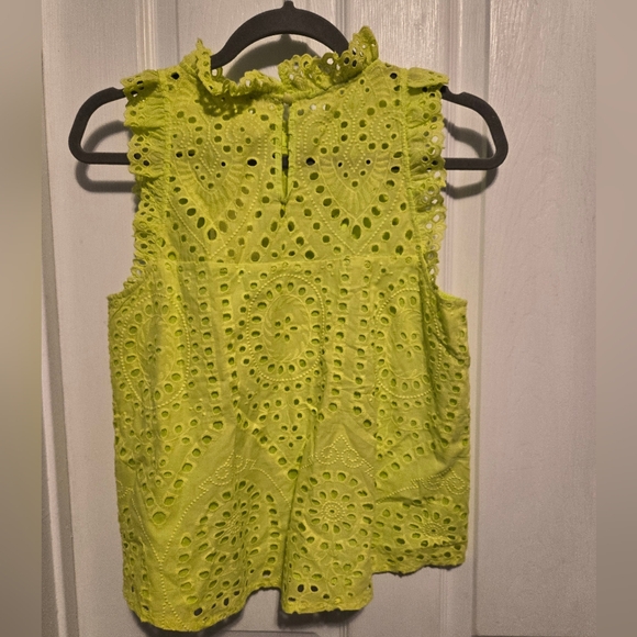 NWT Skie Are Blue Eyelet Lace Top Size S Color Lime Yellow - Picture 4 of 9